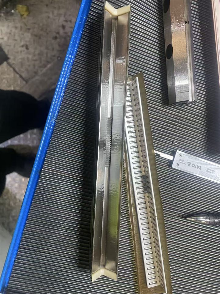 长行程单轴机械手臂的传动选择